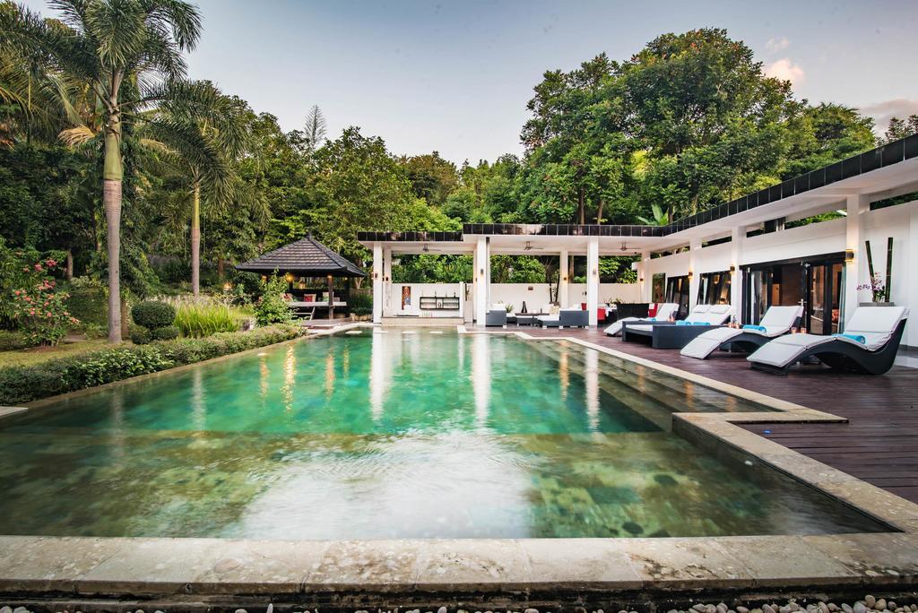 Stunning Villa Lily Lovina Exterior foto