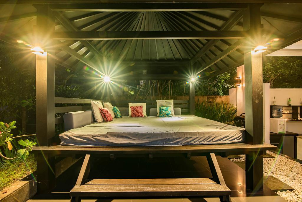 Stunning Villa Lily Lovina Exterior foto