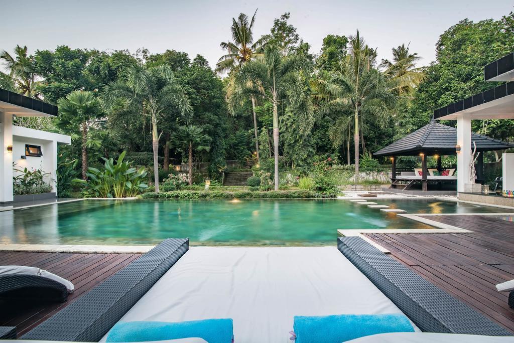 Stunning Villa Lily Lovina Exterior foto